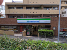 ファミリーマート ＮＴＴ関東病院前店