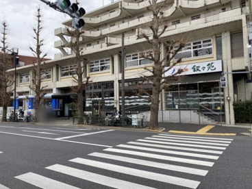 ローソン駒沢オリンピック公園前店の画像1