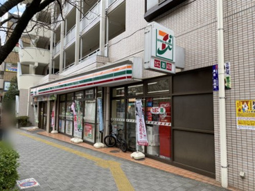 セブンイレブン世田谷桜新町1丁目店の画像1
