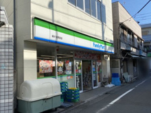 ファミリーマート緑が丘駅前店