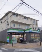 ファミリーマート 東浦和五丁目店の画像1