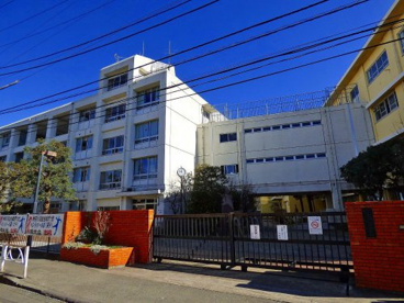 川崎市立向丘中学校の画像1