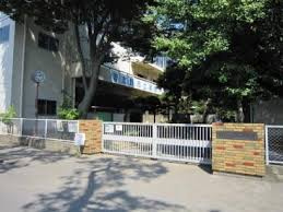 習志野市立第四中学校の画像1