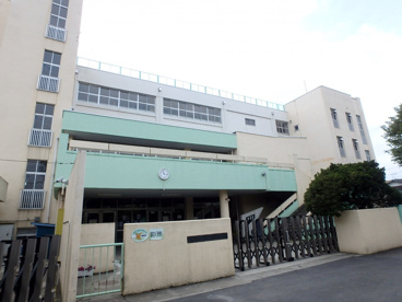 国分寺市立第一小学校の画像1