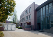 私立早稲田実業学校(中・高等科）