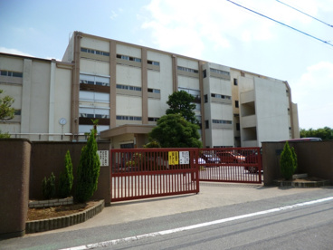 南橘中学校の画像1