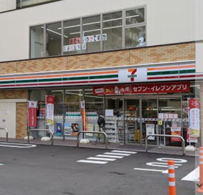 セブンイレブン 吹田江坂町2丁目店の画像1