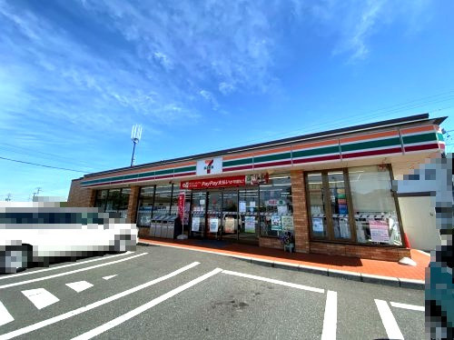 セブンイレブン 鈴鹿道伯5丁目店の画像