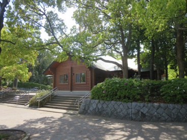 霧が丘公園こどもログハウスの画像3