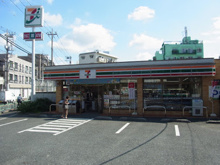 コンビニエンスストア セブン-イレブン 世田谷宮坂3丁目店