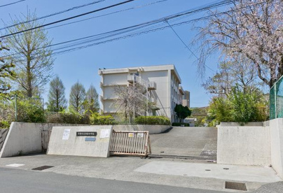多摩市立和田中学校の画像1