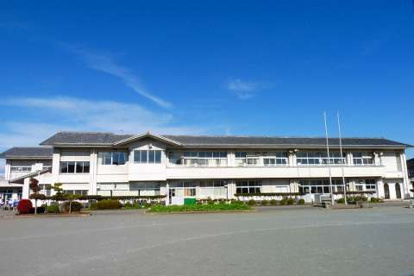  城山小学校の画像1