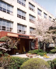 日吉小学校の画像1