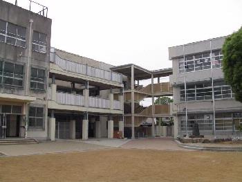 弥刀小学校の画像1