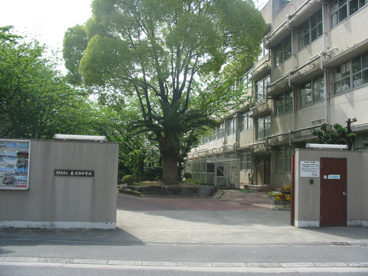意岐部中学校の画像1