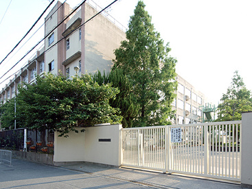 若江中学校の画像1