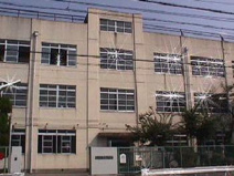 花園小学校