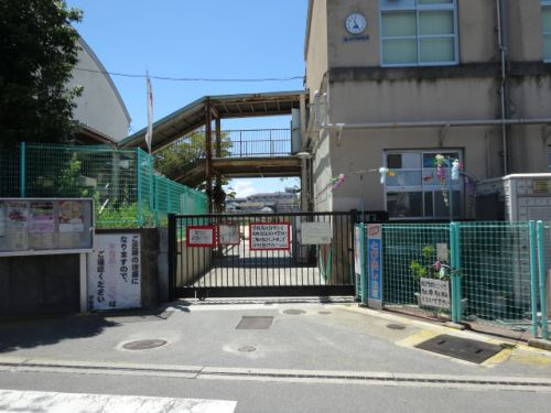 石切小学校の画像