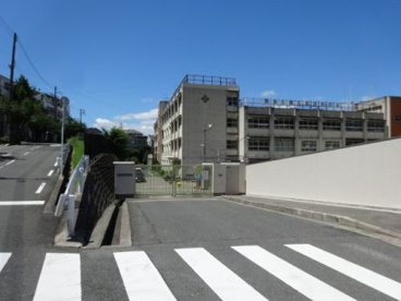 石切東小学校の画像2