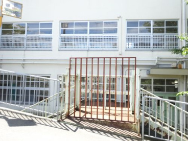 枚岡東小学校の画像5