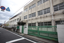 菱屋西小学校