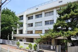東久留米市立中央中学校の画像1