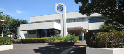 東久留米市立中央図書館の画像1