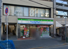 コンビニエンスストア ファミリーマート 玉川台二丁目店