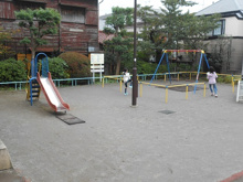 北沢三丁目公園