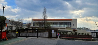 東近江市立能登川東小学校の画像1