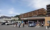 セブン-イレブン 横浜下永谷駅前店