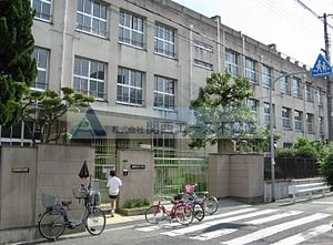 大阪市立巽小学校の画像1