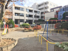 公園 世田谷区立代田広場