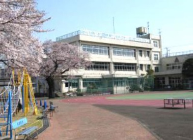 大田区立清水窪小学校の画像1