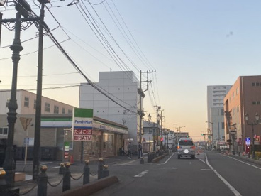 ファミリーマート 若葉駅西口店の画像1