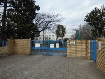 中野区立北中野中学校の画像1