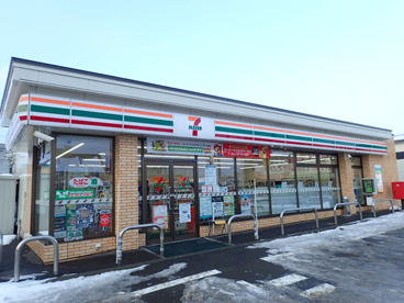 セブンイレブン 札幌北24条通り店の画像1