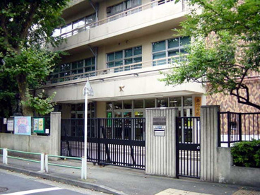 南山小学校の画像1