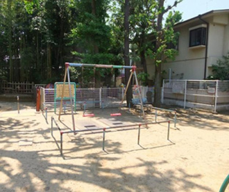 鳩森児童遊園地の画像1
