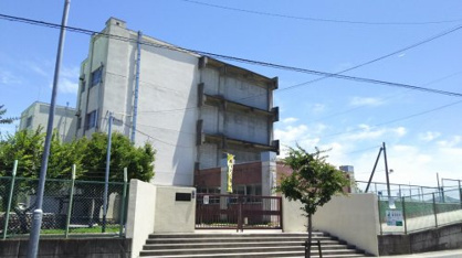 名古屋市立南陵小学校の画像1