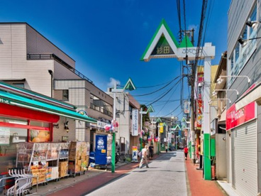 ぷろむろーど杉田商店街の画像1