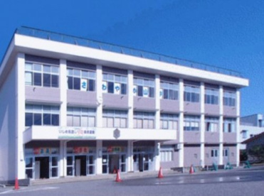 新潟市立山の下中学校の画像1