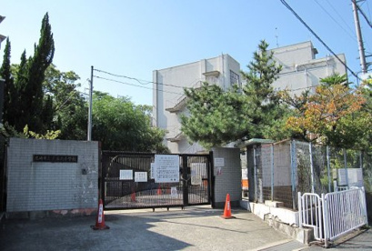 尼崎市立武庫北小学校の画像1