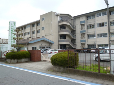 高崎市市立八幡中学校の画像1