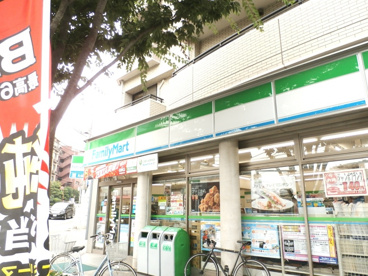 ファミリーマート 恵比寿二丁目店の画像1