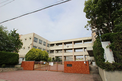 名古屋市立旭出小学校の画像1