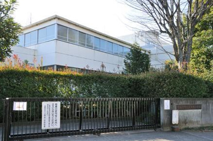 西東京市立上向台小学校の画像1