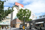 関西スーパー伊丹駅前店
