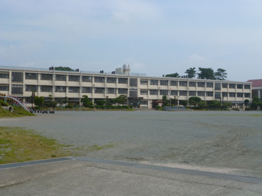 粕川小学校の画像1