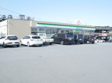 ファミリーマート 東海中央町店